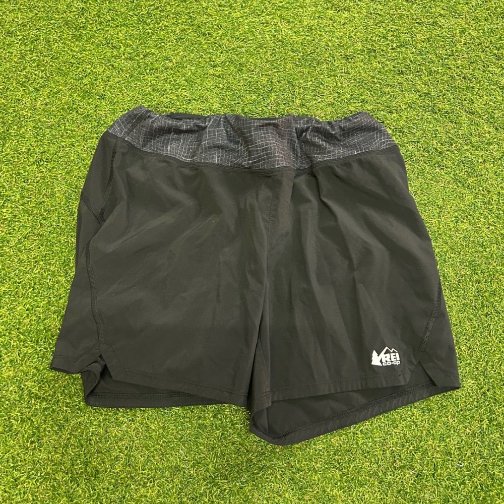 REI Co-op Womens Black Running Shorts Grid Waistband Zip Pocket Small